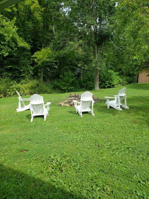 Red River Gorge Farmhouse 50 Acres Stanton Exterior photo